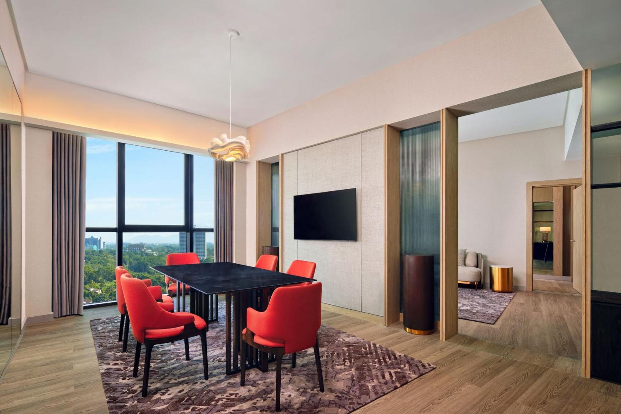 Sheraton 5* Kuching